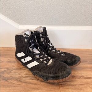 Adidas Black and White Wrestling Sneaker Shoes Size 6